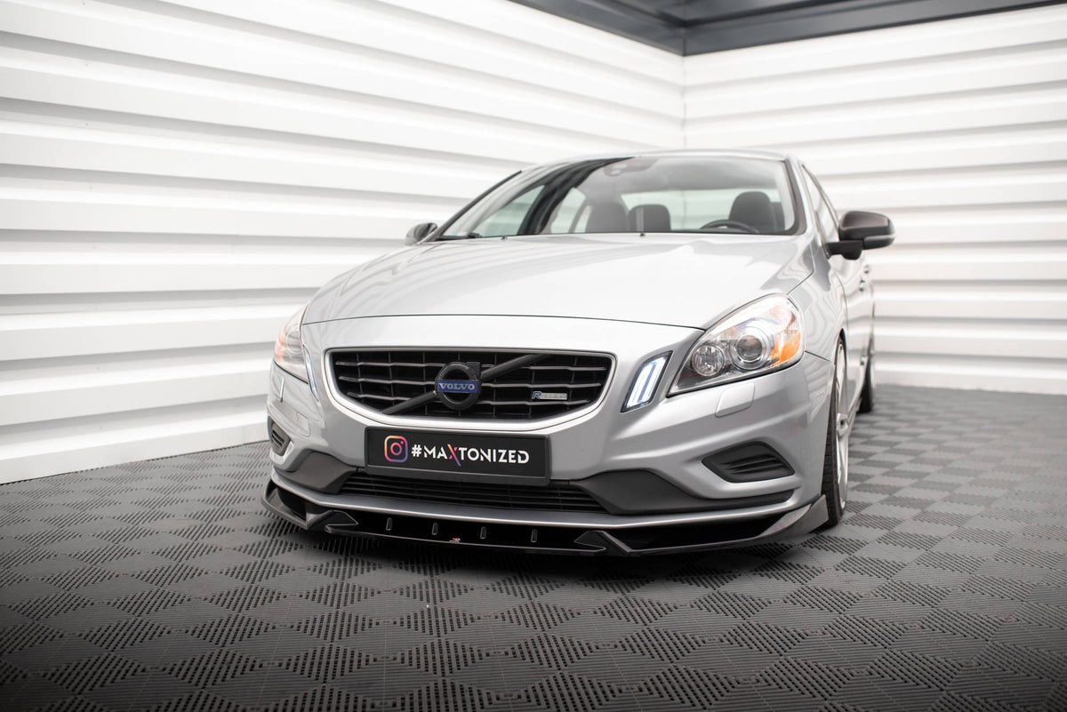 Street+ Spoilerlippe Front Ansatz V.1 passend für Volvo S60 R-Design Mk2 schwarz Hochglanz – Ansicht 1
