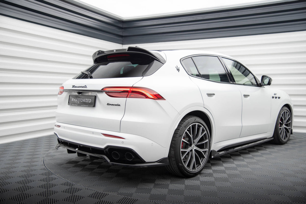 Street+ Mittlerer Diffusor RACE passend für Maserati Grecale GT / Modena Mk1 schwarz Hochglanz – Ansicht 4