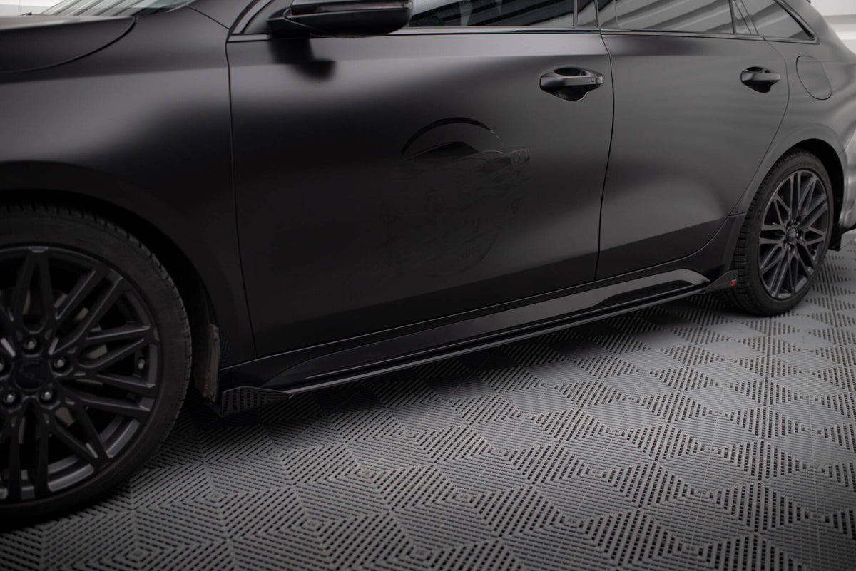 Street Pro Street+ Seitenschweller Leisten + Flaps passend für Kia Proceed GT / GT-Line Mk1 Facelift / Ceed GT Mk3 Facelift  schwarz Hochglanz – Ansicht 3