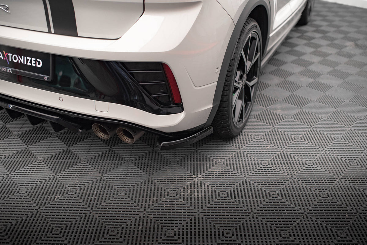 Heck Ansatz Flaps Diffusor passend für VW T-Roc R / R-Line Mk1 Facelift schwarz Hochglanz – Ansicht 1