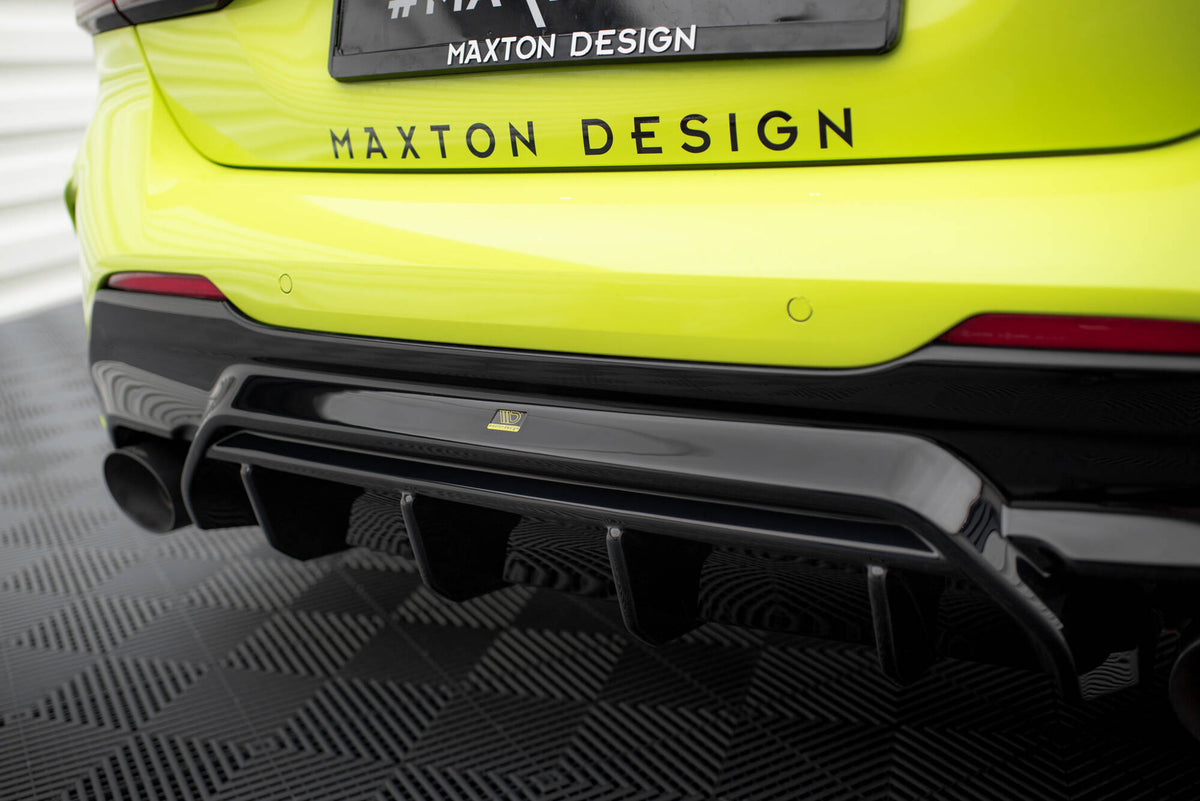 Diffusor Heck Ansatz V.1 passend für BMW 1er M-Paket/ M135i / 128ti F40 schwarz Hochglanz – Ansicht 4