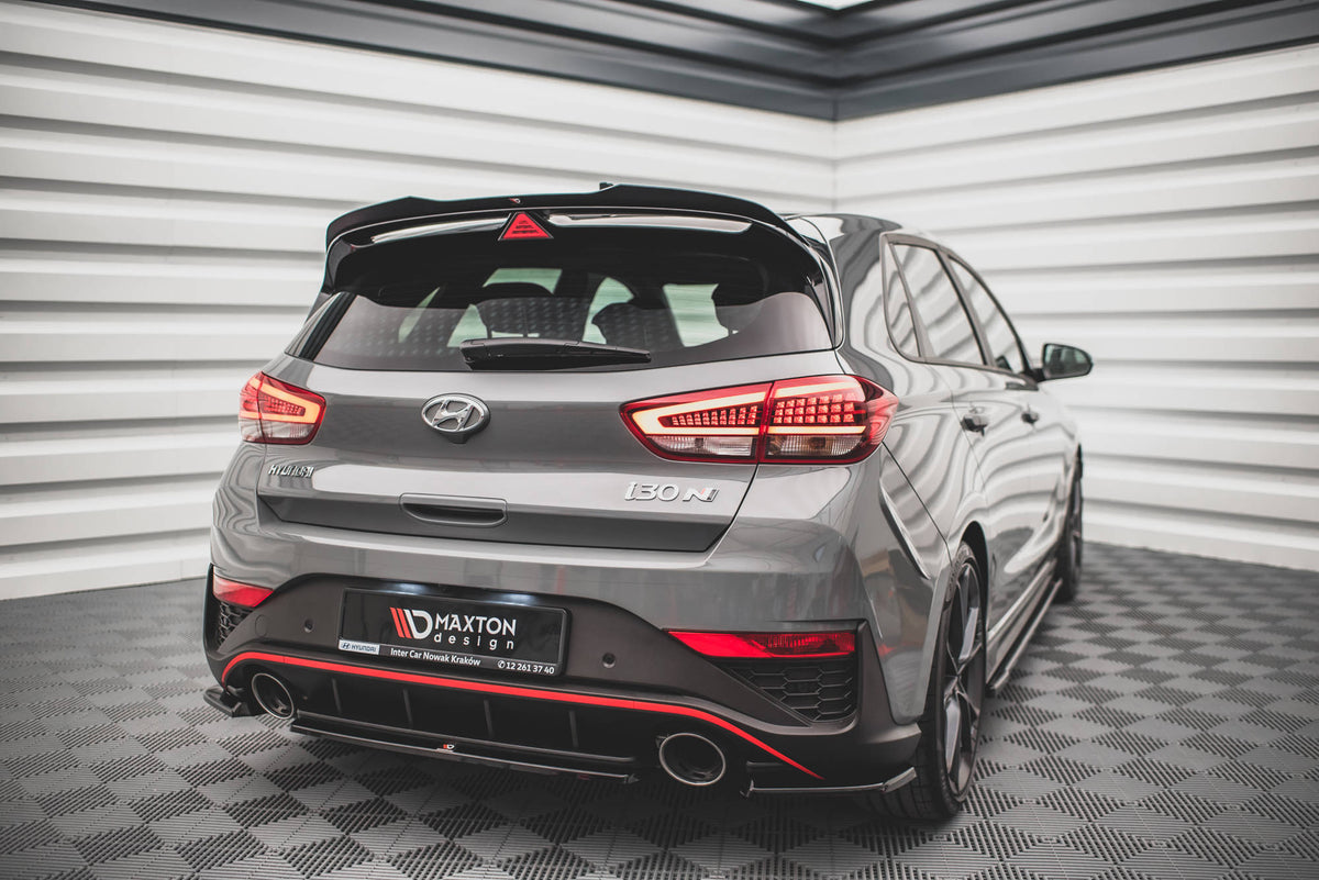 Heck Ansatz Flaps Diffusor V.2 passend für Hyundai I30 N Hatchback Mk3 Facelift schwarz Hochglanz – Ansicht 4