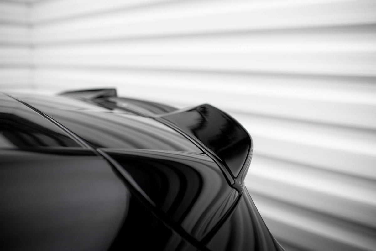 Heckspoiler Lippe 3D Mercedes-Benz A AMG-Line W176 Facelift schwarz Hochglanz – Ansicht 4