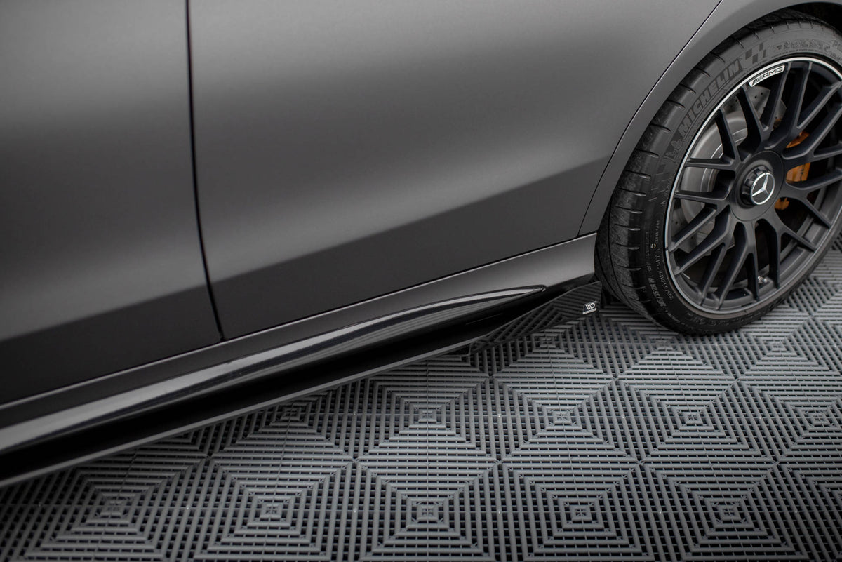 Seitenschweller Flaps passend für Mercedes-AMG C63 Limousine / Kombi W205 Facelift schwarz Hochglanz – Ansicht 3