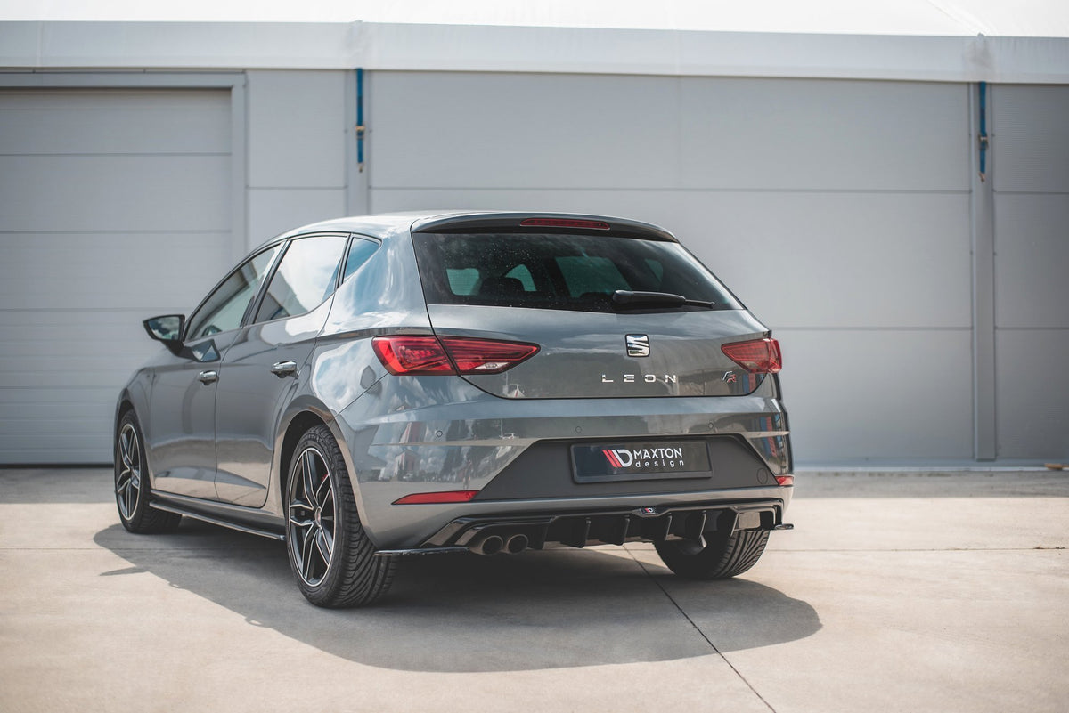 Heck Ansatz Flaps Diffusor passend für SEAT Leon Mk3 FR Facelift schwarz Hochglanz – Ansicht 6