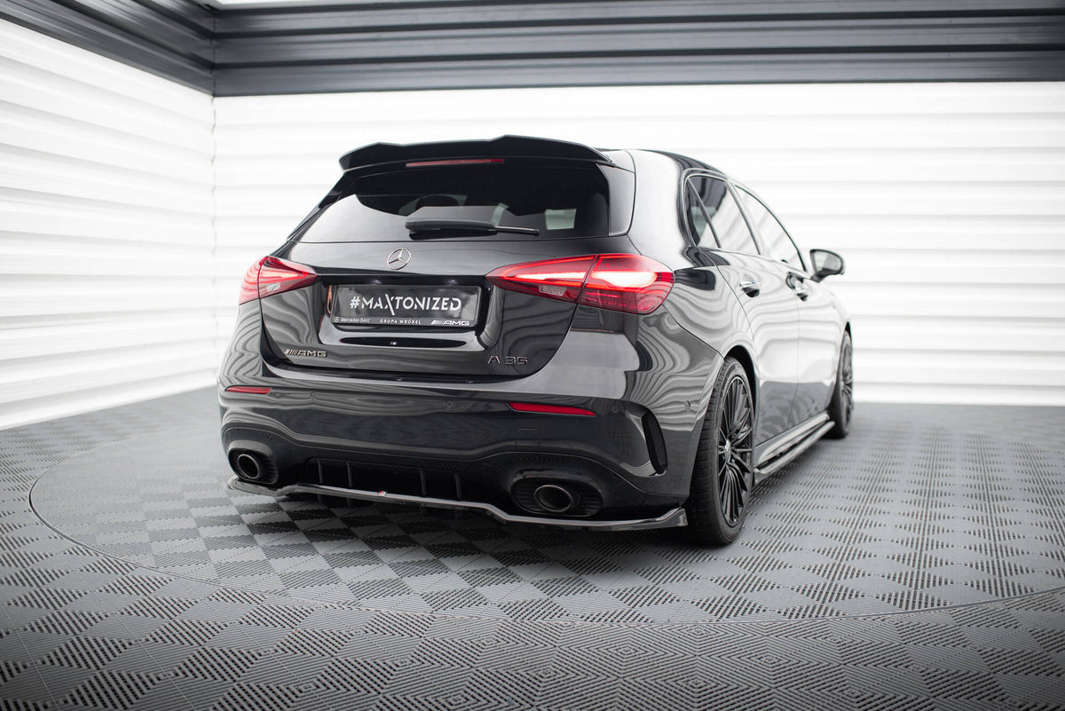 Street+ Mittlerer Diffusor RACE passend für Mercedes-AMG A35 Hatchback W177 schwarz Hochglanz – Ansicht 1