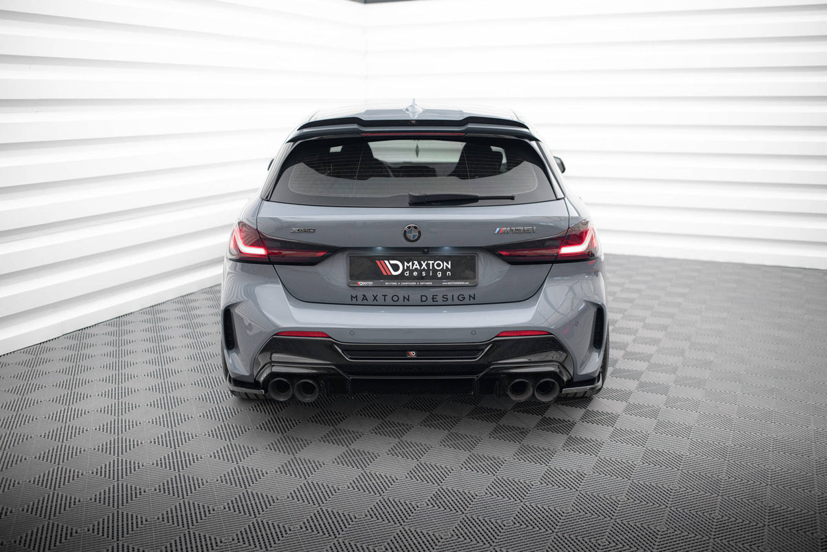 Heck Ansatz Flaps Diffusor V.3 passend für BMW 1er F40 M-Paket/ M135i schwarz Hochglanz – Ansicht 5