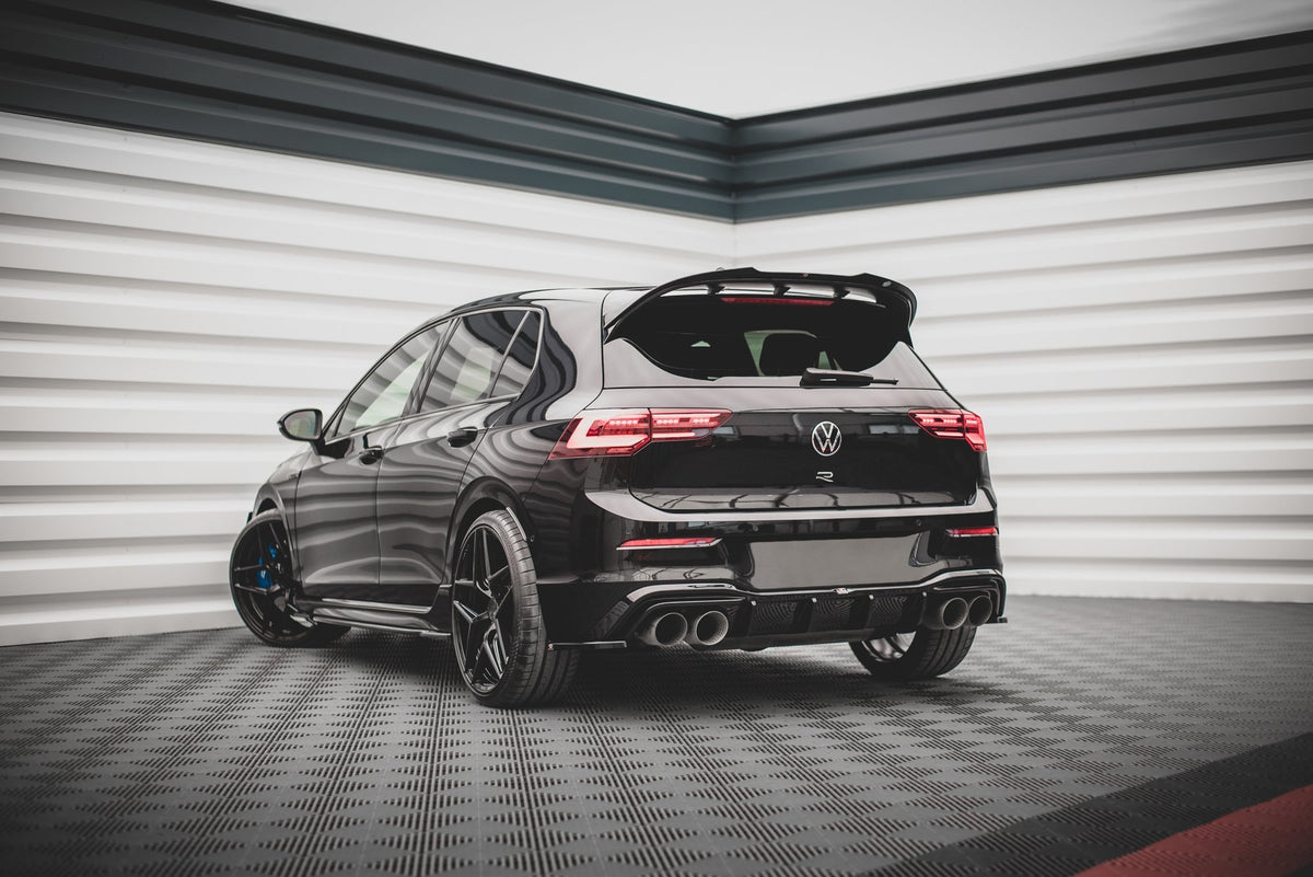 Heck Ansatz Flaps Diffusor V.4 passend für VW Golf R Hatchback Mk8 Facelift schwarz Hochglanz – Ansicht 3