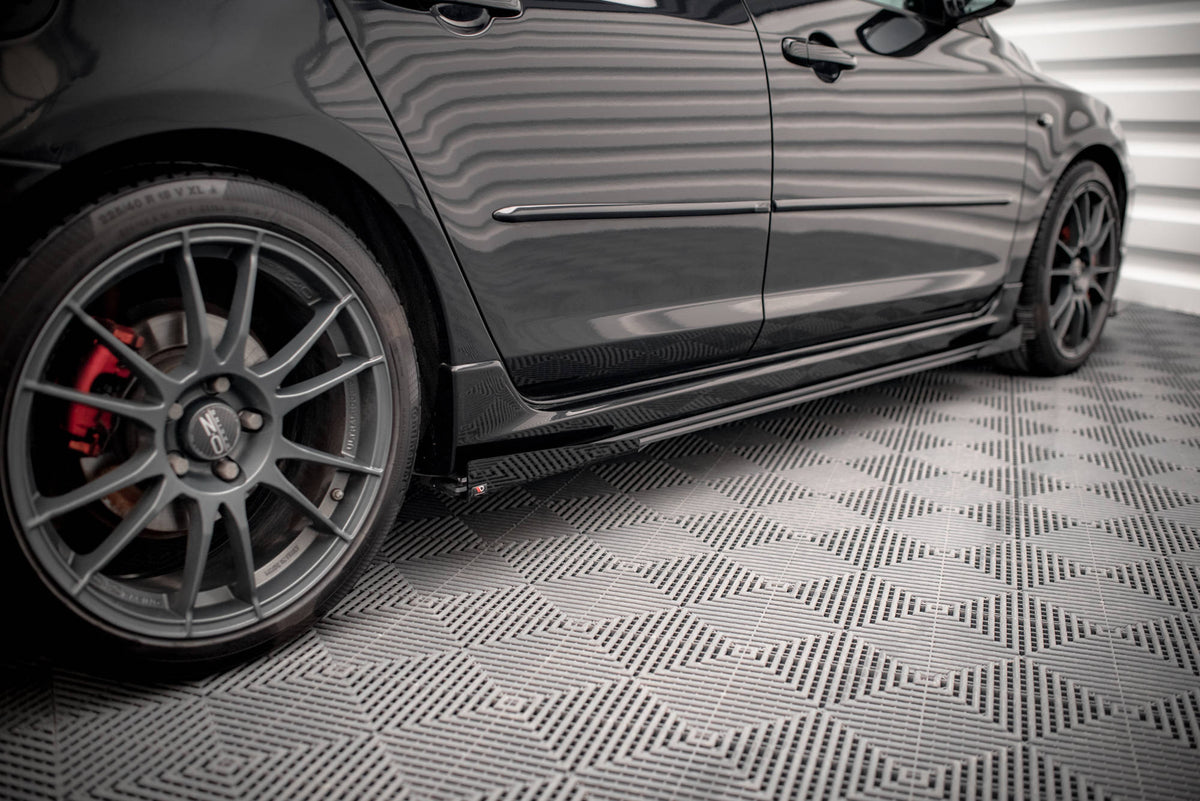 Seitenschweller Flaps passend für Mazda 3 MPS Mk1 schwarz Hochglanz – Ansicht 1
