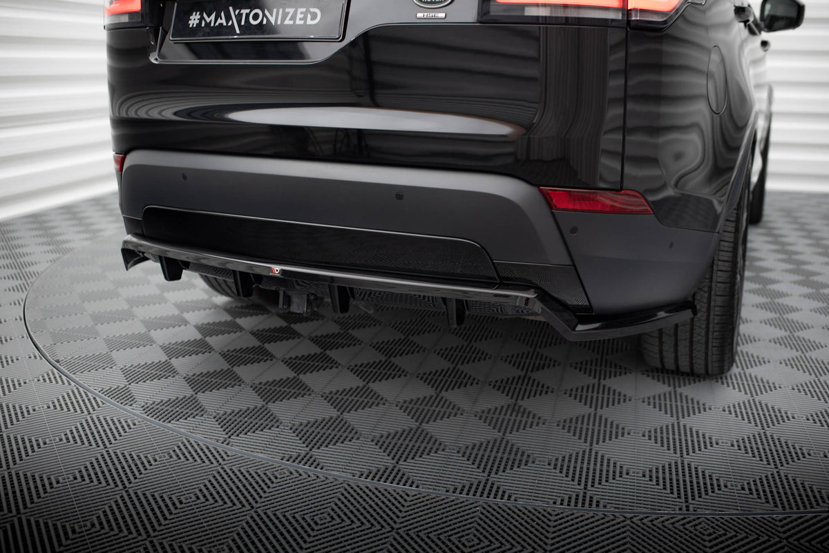 Street+ Mittlerer Diffusor RACE passend für Land Rover Discovery HSE Mk5 schwarz Hochglanz – Ansicht 5