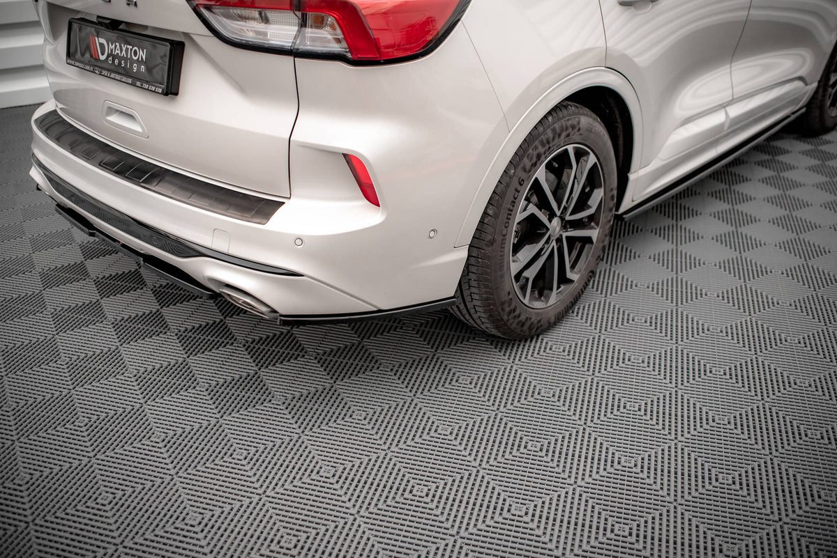 Heck Ansatz Flaps Diffusor passend für Ford Kuga ST-Line Mk3 schwarz Hochglanz – Ansicht 1
