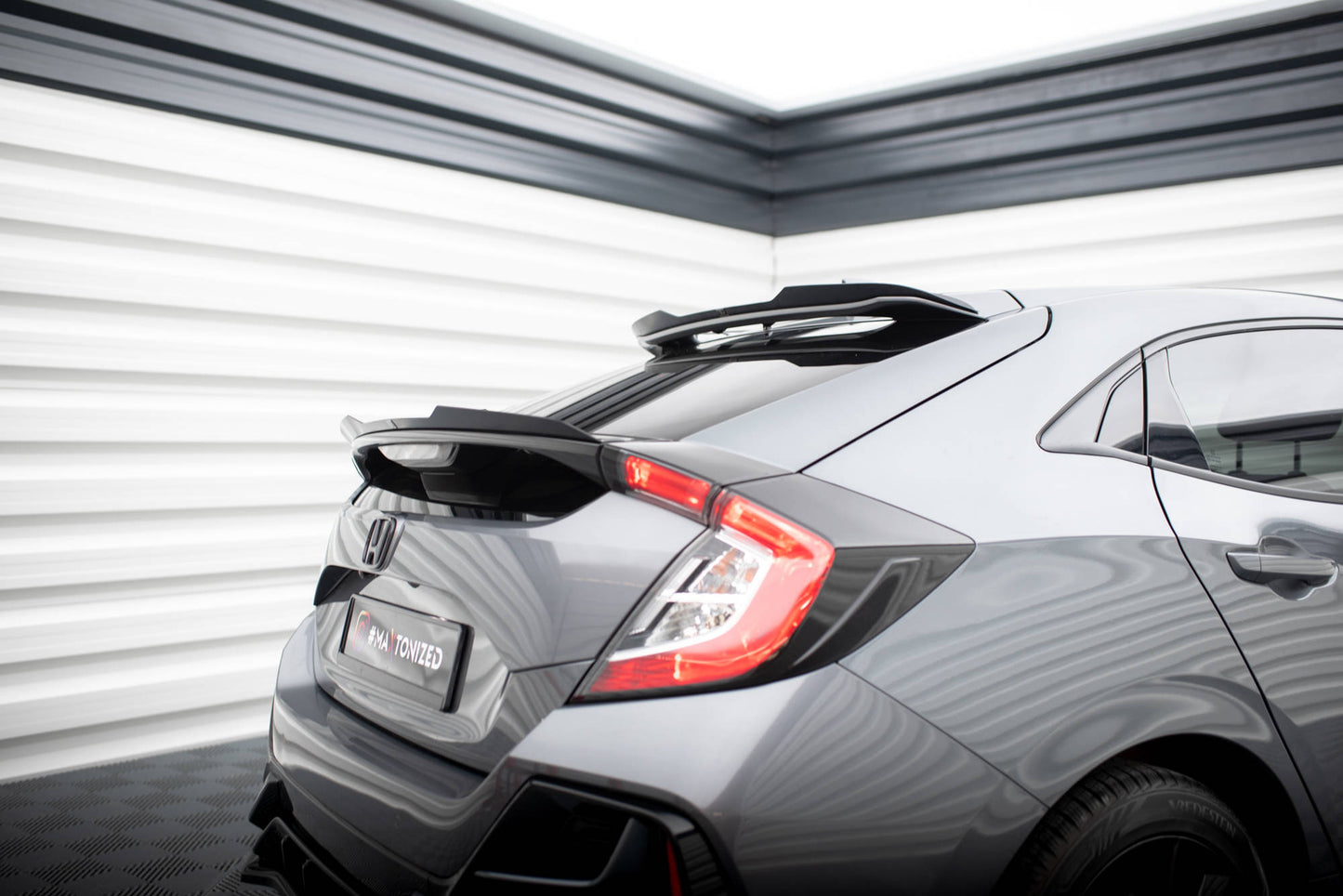 Höher Heckspoiler Lippe Honda Civic Sport Mk 10 schwarz Hochglanz – Ansicht 6