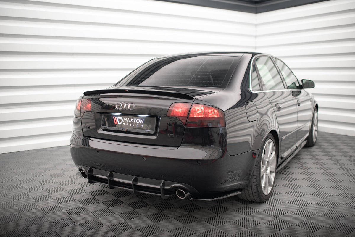 Heckspoiler Lippe Audi A4 Limousine S-Line B7 schwarz Hochglanz – Ansicht 1