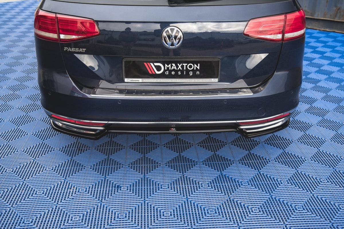 Heckansatz VW Passat B8 schwarz Hochglanz – Ansicht 1