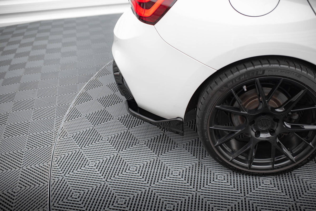 Heck Ansatz Flaps Diffusor passend für (Für heckansatz V.3) BMW 1er M-Paket / M140i F20 Facelift  schwarz Hochglanz – Ansicht 4