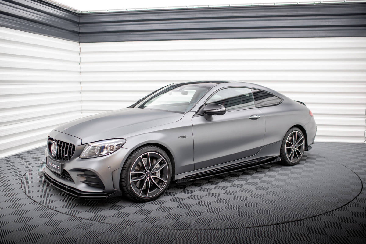 Street Pro Street+ Seitenschweller Leisten + Flaps passend für Mercedes-AMG C43 Coupe / Cabrio C205  Facelift / A205 Facelift schwarz Hochglanz – Ansicht 3