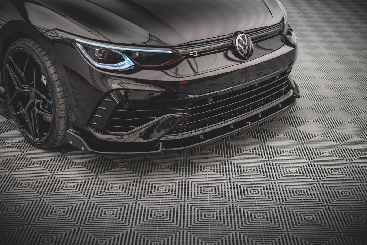 Street+ Spoilerlippe Front Ansatz V.2 + Flaps passend für VW Golf R Hatchback / Variant  Mk8 – Ansicht 1