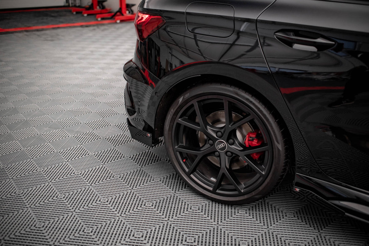 Street Pro Heck Ansatz Flaps Diffusor + Flaps passend für Audi RS3 Sportback 8Y schwarz Hochglanz – Ansicht 3
