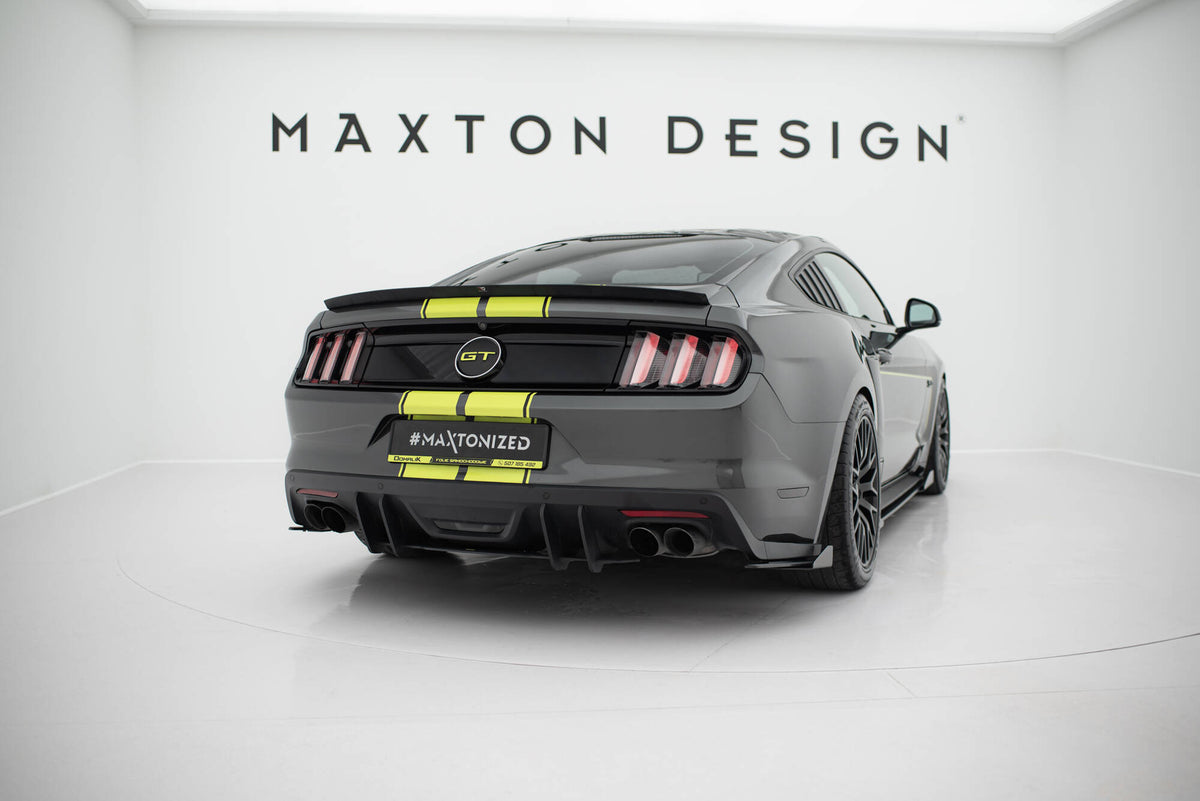 Heckspoiler Lippe Ford Mustang / Mustang GT Mk6 schwarz Hochglanz – Ansicht 1