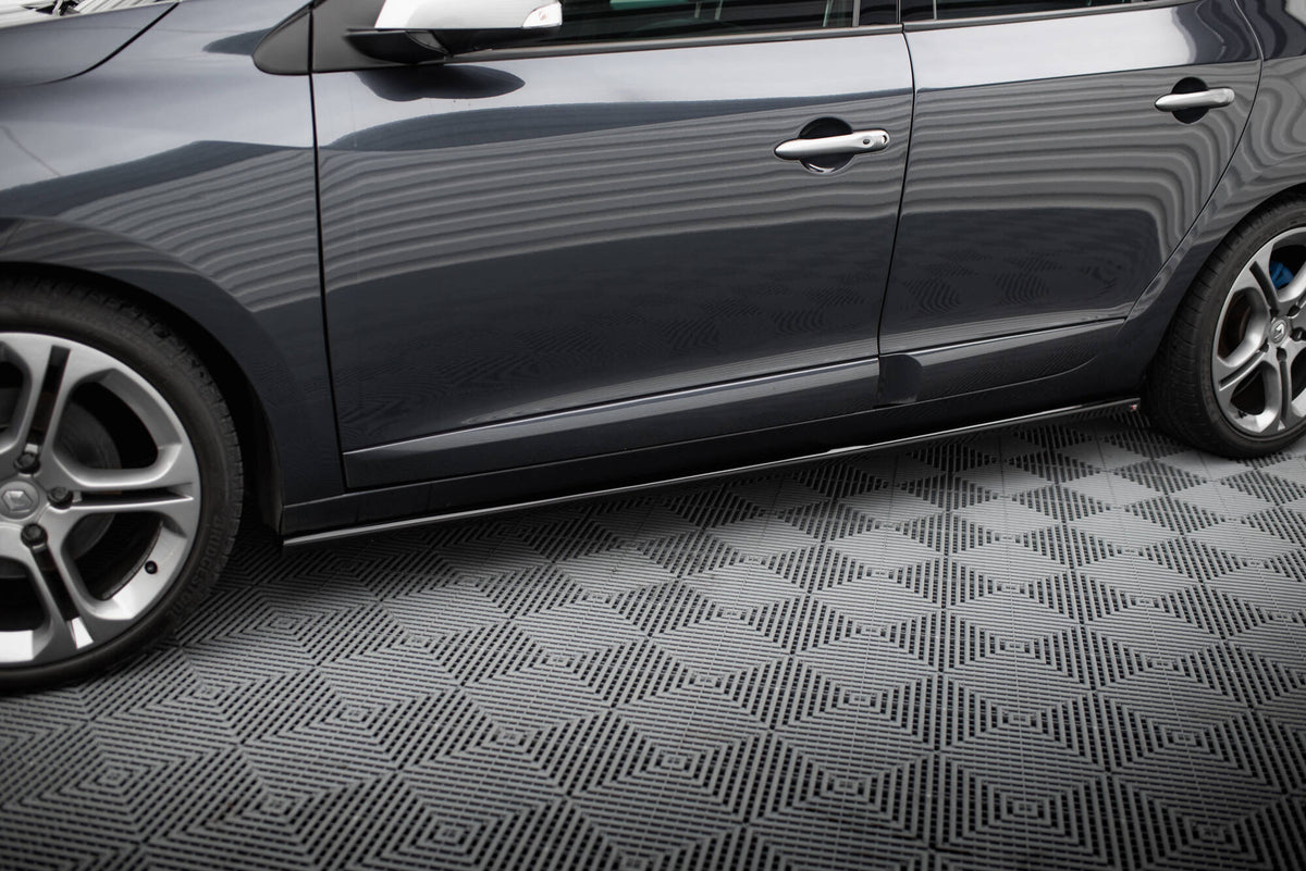 Street+ Seitenschweller Leisten passend für Renault Megane GT MK3 Facelift schwarz Hochglanz – Ansicht 3