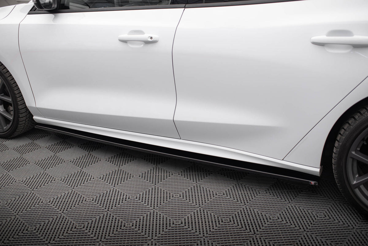 Street+ Seitenschweller Leisten passend für V.1 passend für Ford Focus ST / ST-Line Mk4 Facelift schwarz Hochglanz – Ansicht 4
