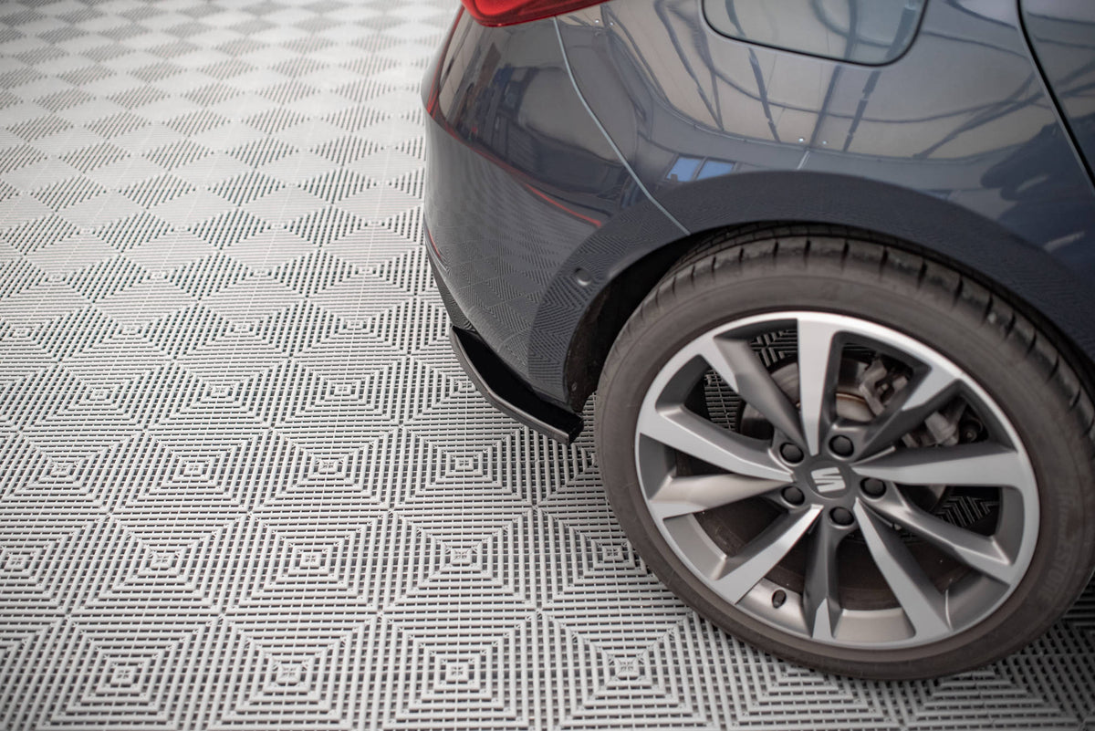 Heck Ansatz Flaps Diffusor passend für Seat Leon FR Hatchback Mk4 schwarz Hochglanz – Ansicht 5