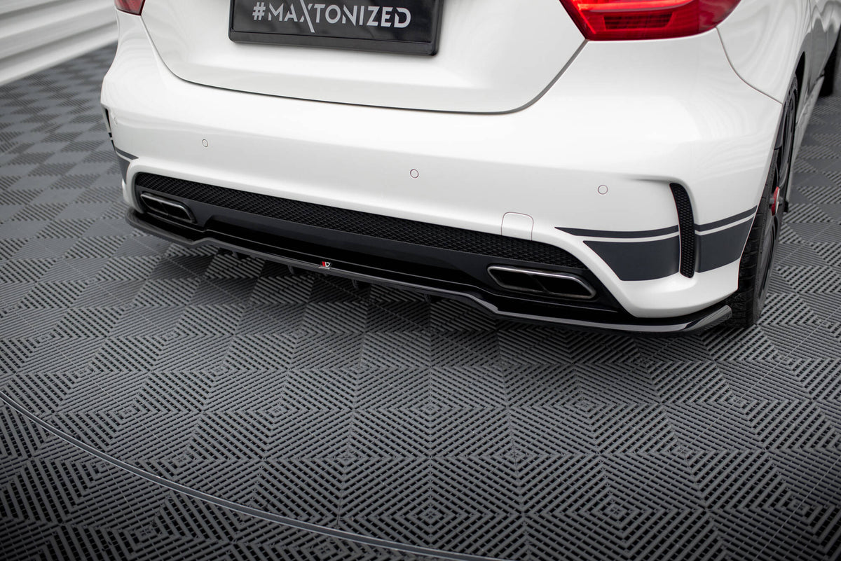 Street+ Mittlerer Diffusor RACE passend für Mercedes-Benz A45 AMG W176 schwarz Hochglanz – Ansicht 3