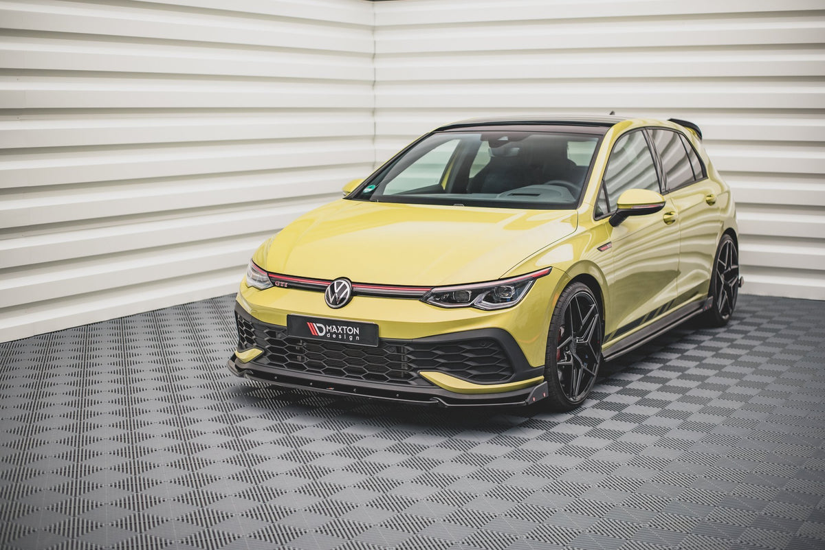 Street+ Spoilerlippe Front Ansatz V.1 + Flaps passend für VW Golf GTI Clubsport Mk8 – Ansicht 1