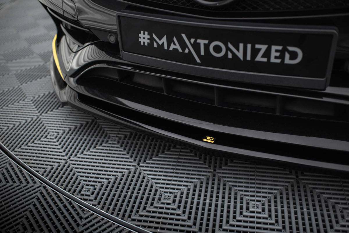Street+ Spoilerlippe Front Ansatz V.4 passend für Mercedes-AMG CLA 45 Aero C117 Facelift schwarz Hochglanz – Ansicht 1