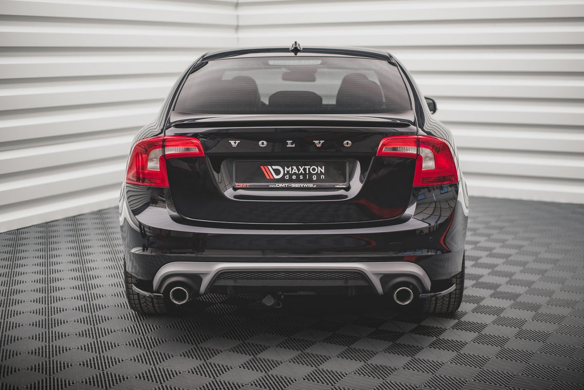 Heck Ansatz Flaps Diffusor passend für Volvo S60 R-Design Mk2 Facelift schwarz Hochglanz – Ansicht 1