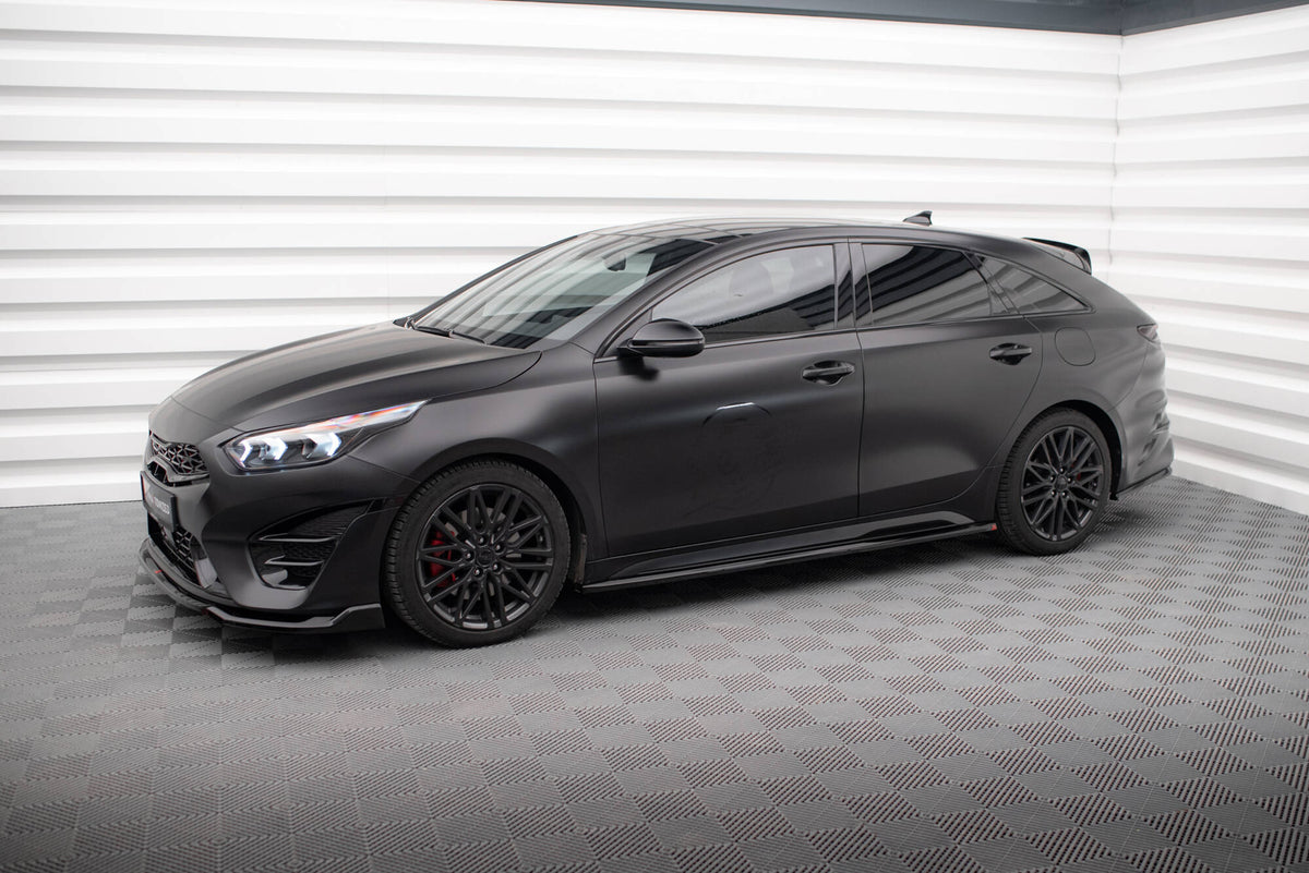 Street+ Seitenschweller Leisten passend für Kia Proceed GT / GT-Line Mk1 Facelift / Ceed GT Mk3 Facelift  schwarz Hochglanz – Ansicht 1