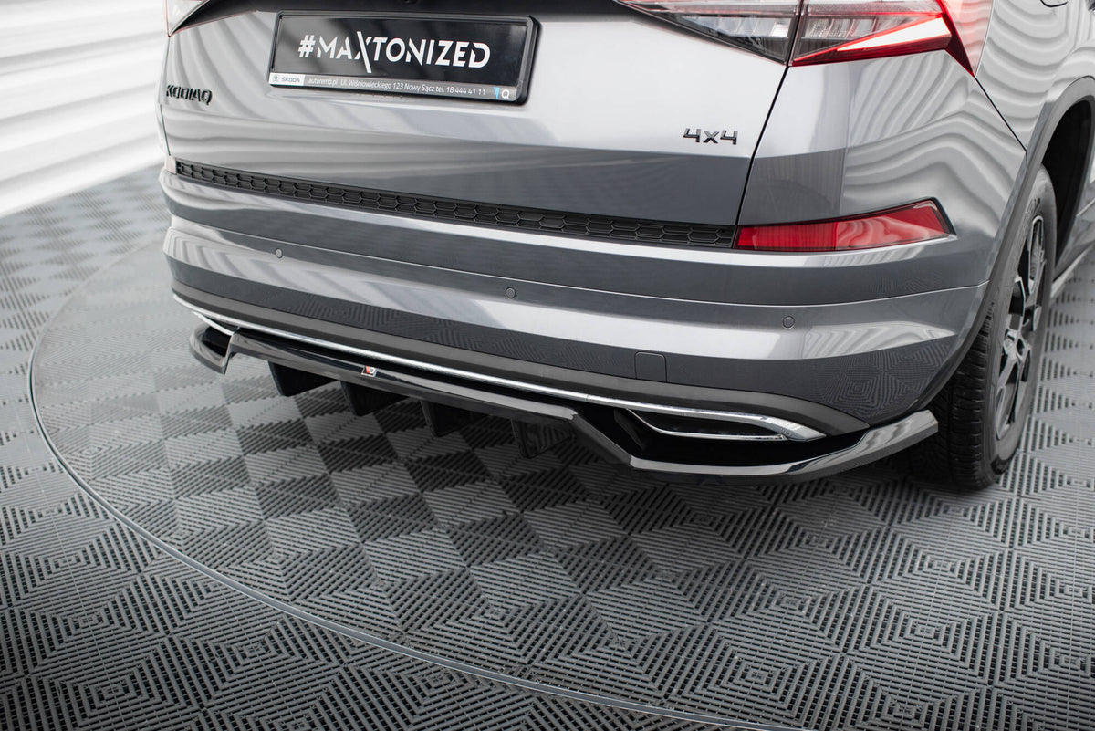Street+ Mittlerer Diffusor RACE passend für Skoda Kodiaq Sportline Mk1 / Mk1 Facelift schwarz Hochglanz – Ansicht 1
