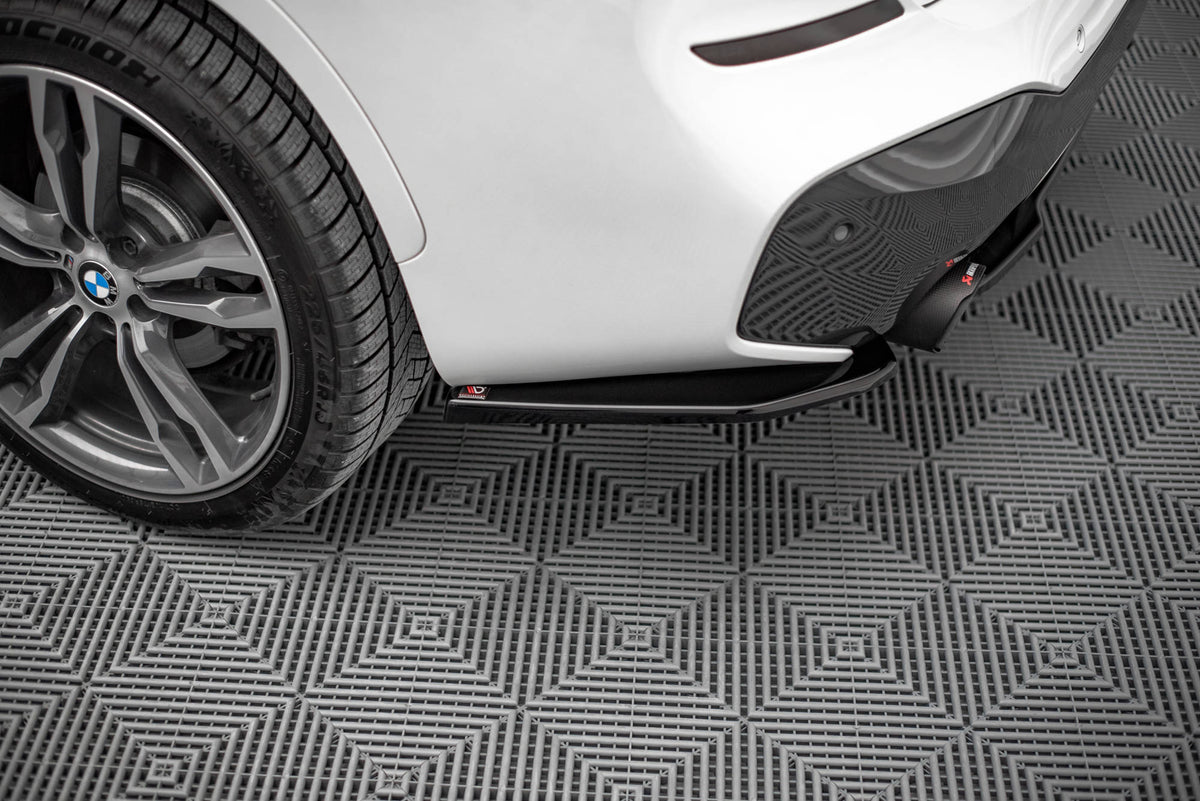 Heck Ansatz Flaps Diffusor passend für BMW X1 M-Paket F48 / F48 Facelift schwarz Hochglanz – Ansicht 4