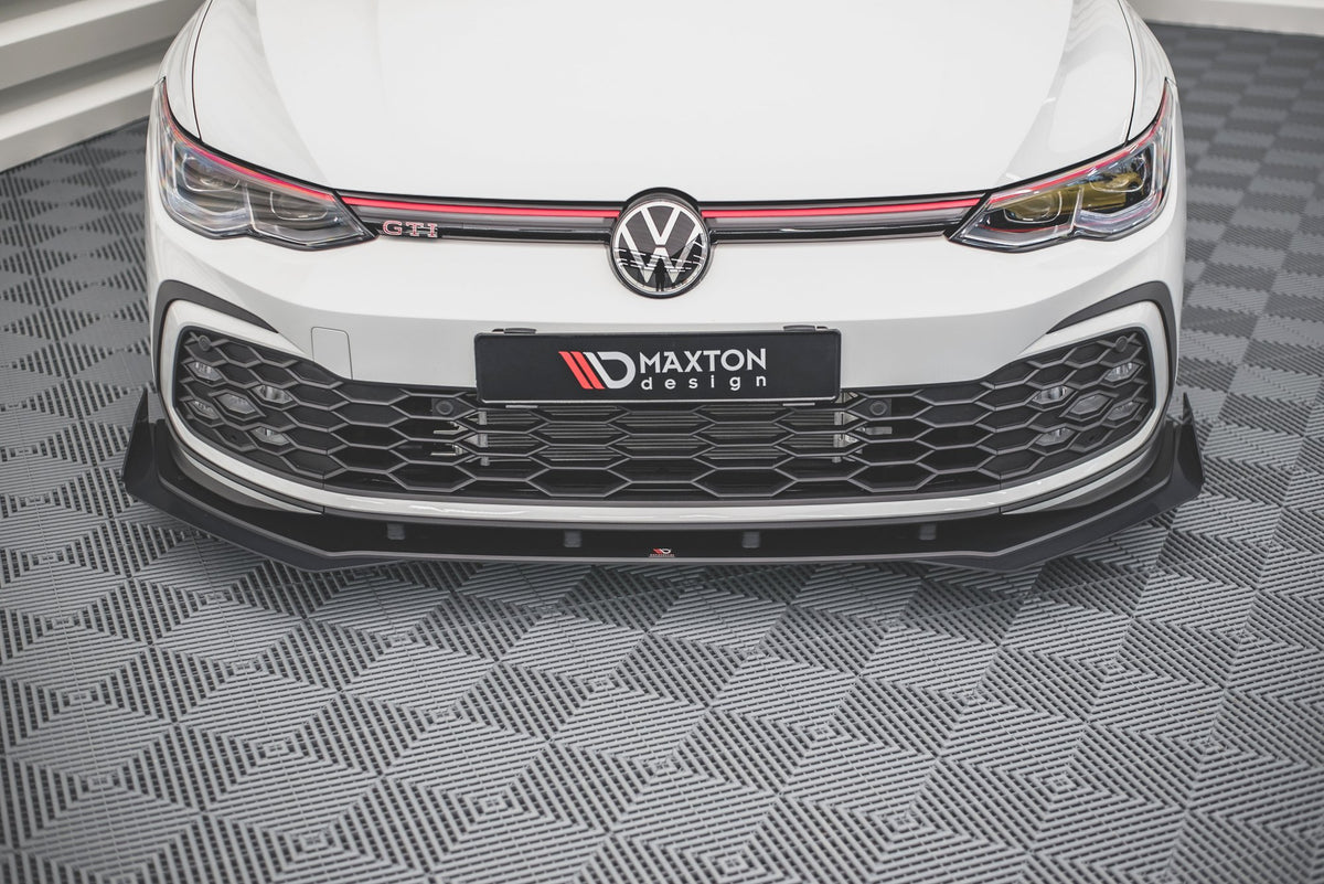 Flaps VW Golf GTI / GTE / GTD / R-Line Mk8 schwarz Hochglanz – Ansicht 3
