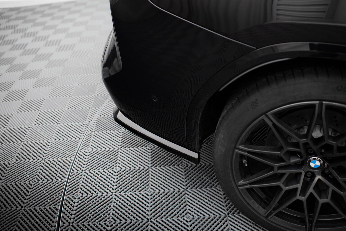 Heck Ansatz Flaps Diffusor V.1 passend für BMW X3 M F97 / F97 Facelift schwarz Hochglanz – Ansicht 1