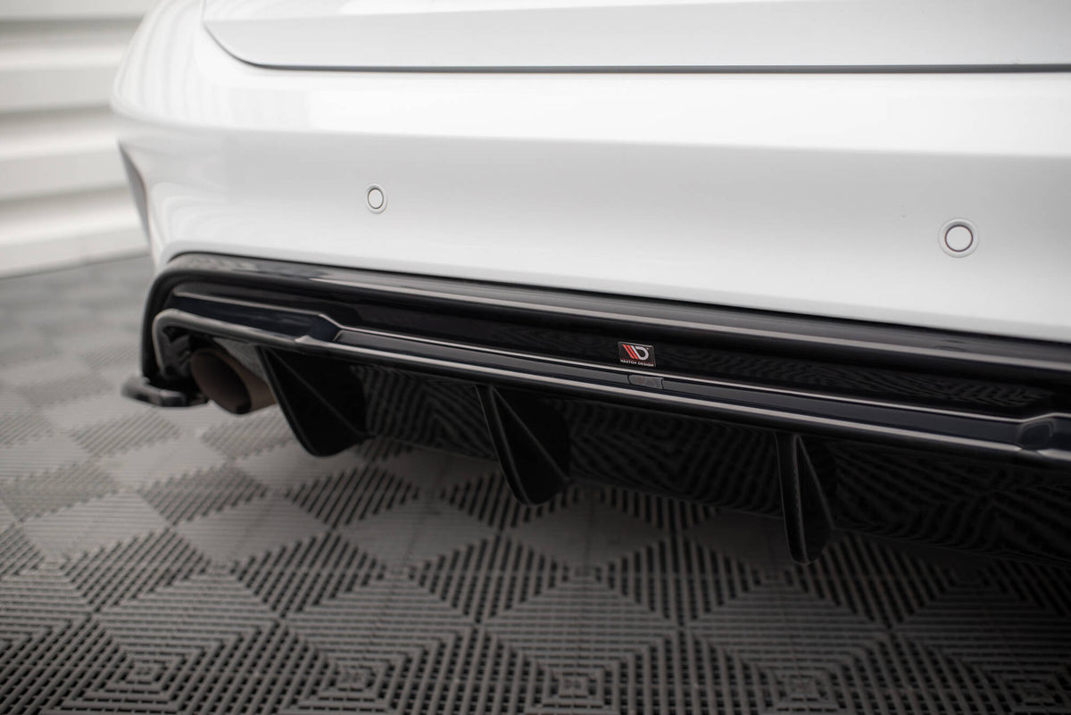 Diffusor Heck Ansatz V.3 passend für Ford Focus Hatchback ST Mk4  schwarz Hochglanz – Ansicht 5