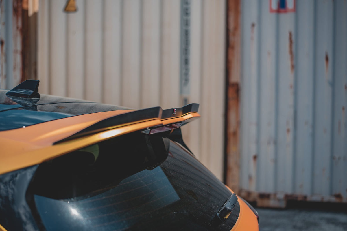 Heckspoiler Lippe V.1 Ford Focus Hatchback ST Mk4 schwarz Hochglanz – Ansicht 8