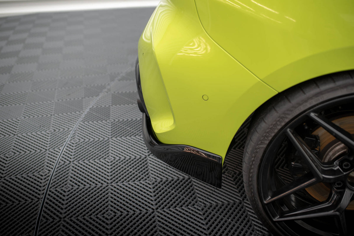 Heck Ansatz Flaps Diffusor V.1 passend für2 BMW 1er M-Paket / M135i F40 schwarz Hochglanz – Ansicht 4