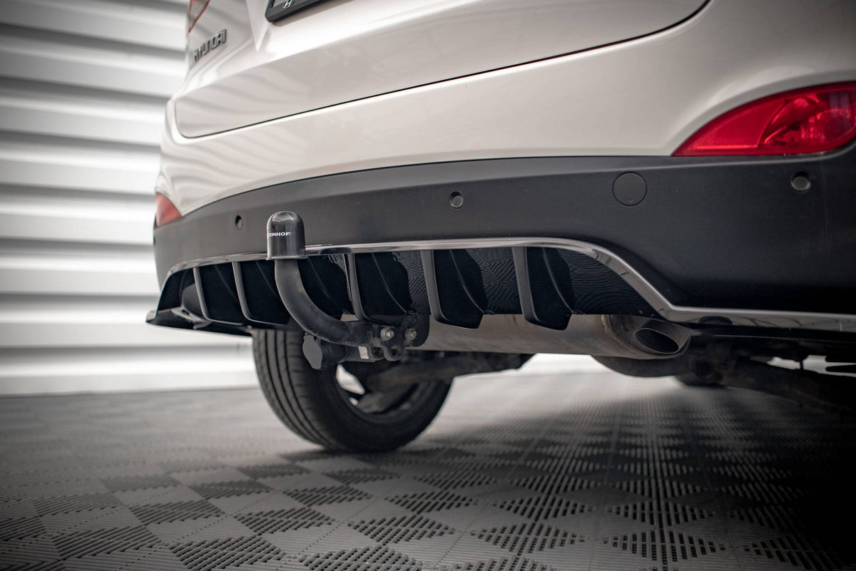 Street+ Mittlerer Diffusor RACE passend für Hyundai ix35 Mk1 schwarz Hochglanz – Ansicht 6