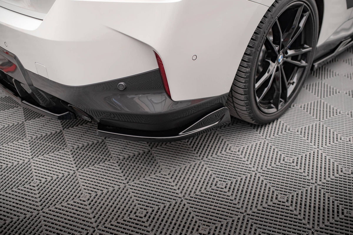 Heck Ansatz Flaps Diffusor V.1 passend für BMW 2 Coupe M-Paket G42 schwarz Hochglanz – Ansicht 1