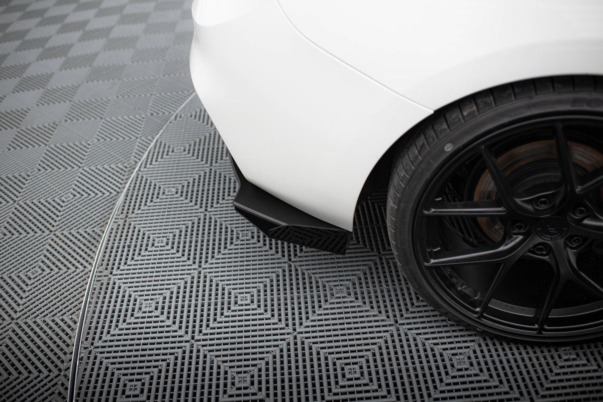 Street Pro Heck Ansatz Flaps Diffusor V.2 + Flaps passend für BMW 1er F20 M140i  schwarz Hochglanz – Ansicht 4