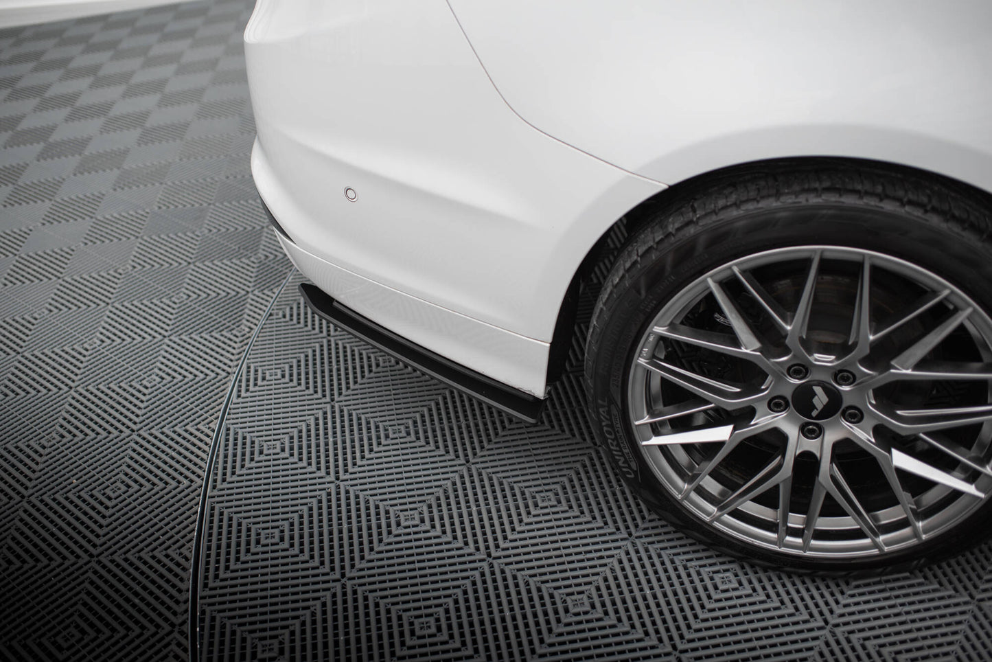 Street Pro Heck Ansatz Flaps Diffusor passend für Ford Mondeo Sport Mk5 Facelift / Fusion Sport Mk2 Facelift – Ansicht 4
