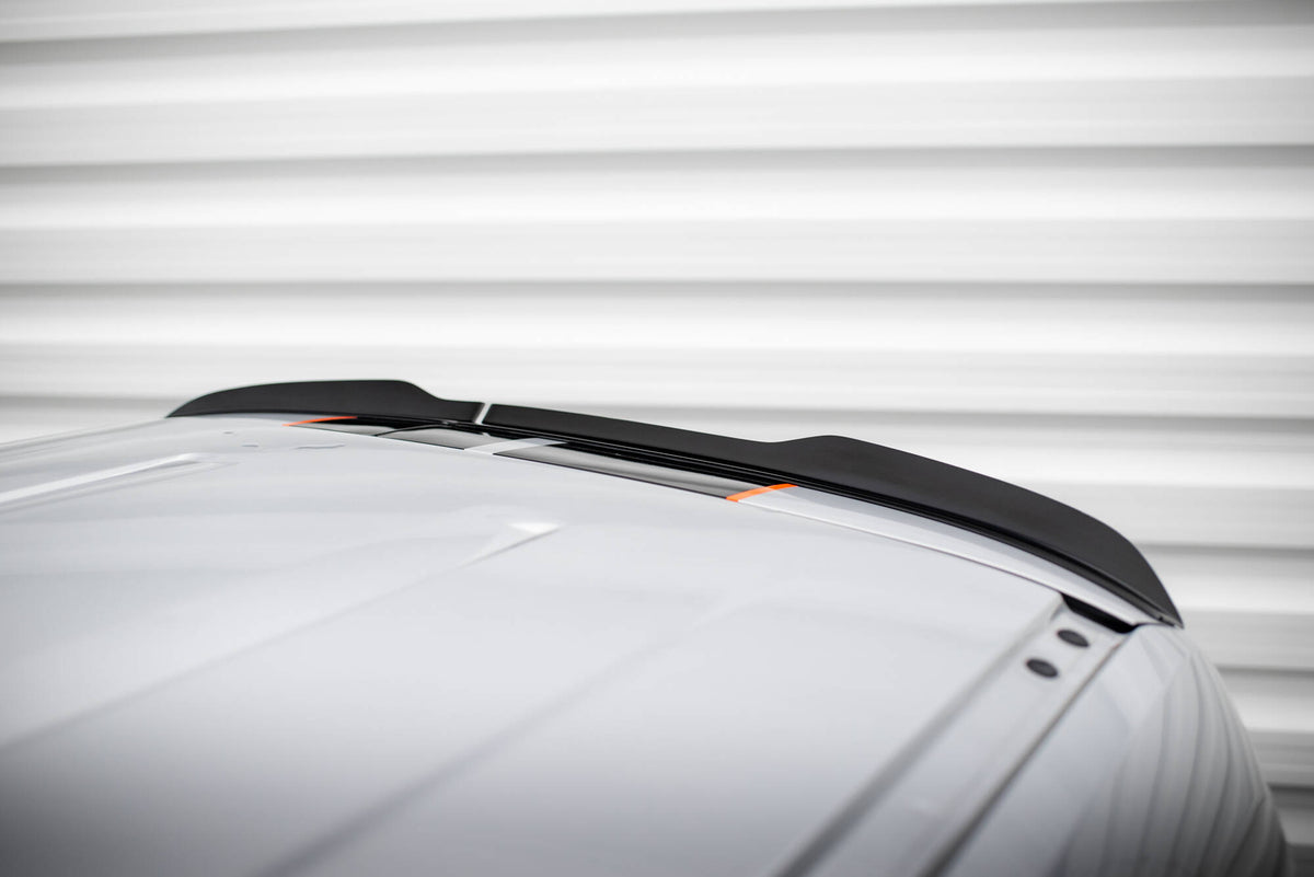 Heckspoiler Lippe Ford Transit Courier Mk1 schwarz Hochglanz – Ansicht 4