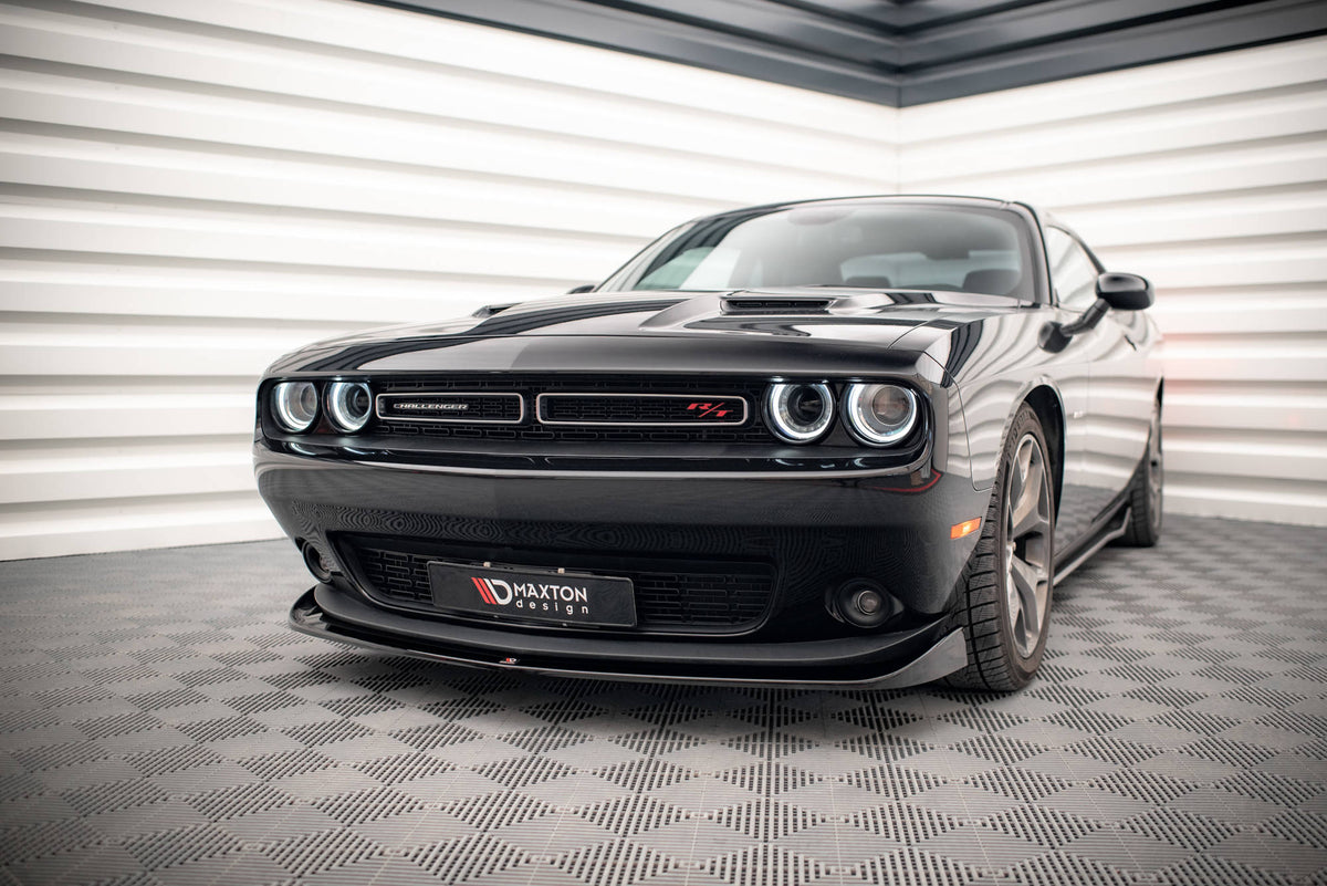 Street+ Spoilerlippe Front Ansatz passend für Dodge Challenger RT Mk3 Facelift schwarz Hochglanz – Ansicht 1