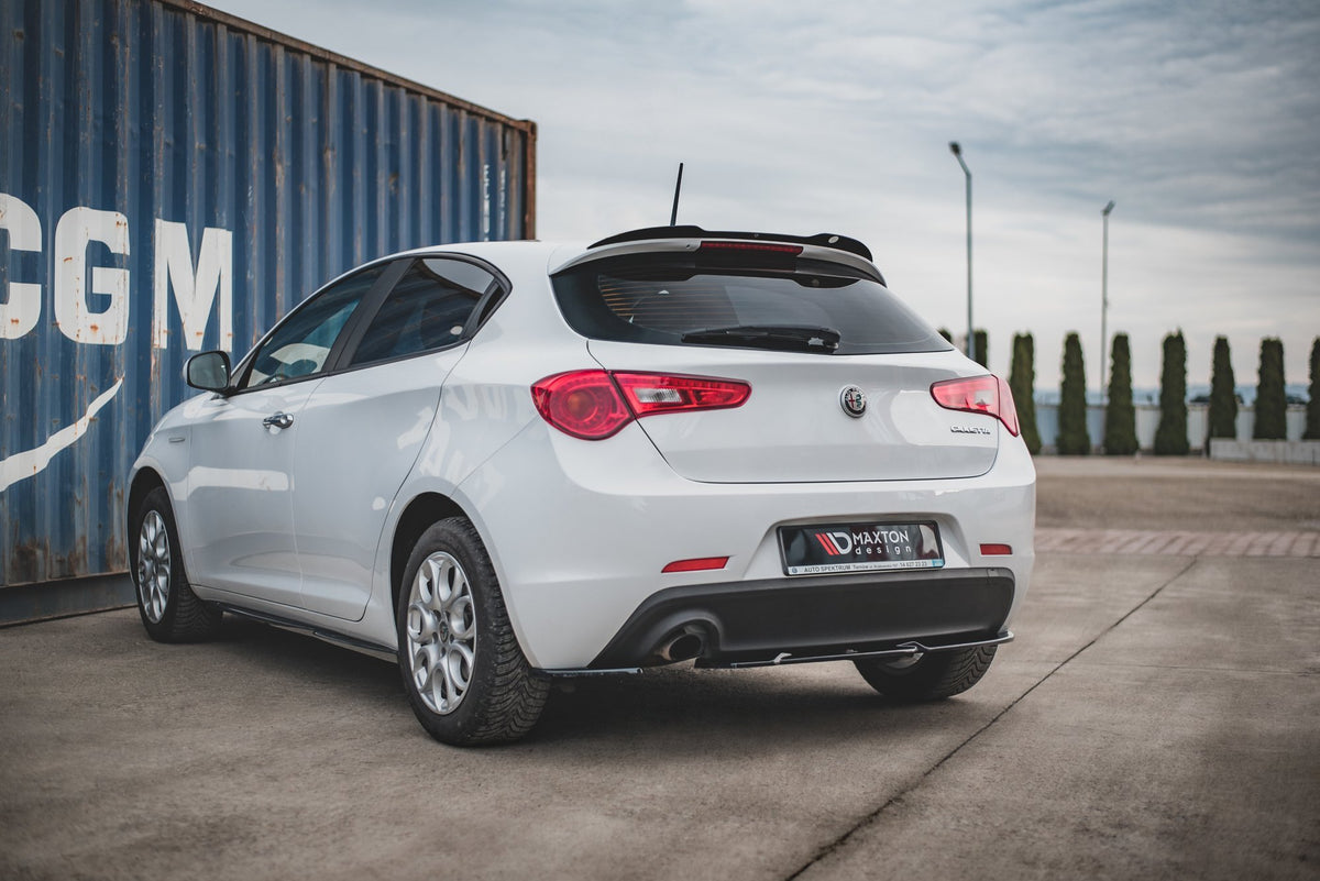 Heck Ansatz Flaps Diffusor V.1 passend für Alfa Romeo Giulietta  schwarz Hochglanz – Ansicht 4