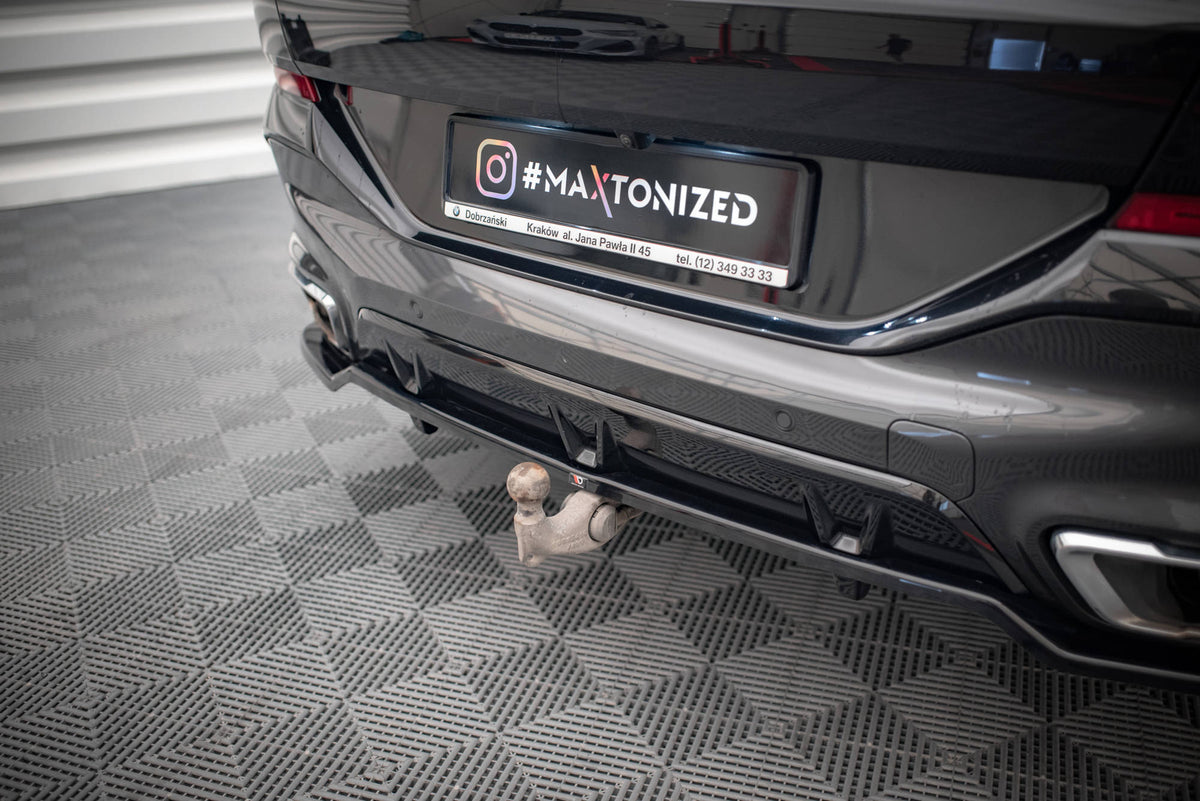 Street+ Mittlerer Diffusor RACE passend für V.3 BMW X6 M-Paket G06 schwarz Hochglanz – Ansicht 6