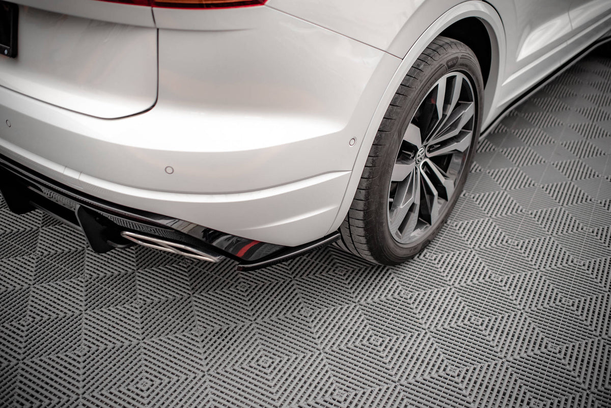 Heck Ansatz Flaps Diffusor passend für VW Touareg R-line Mk3 schwarz Hochglanz – Ansicht 3