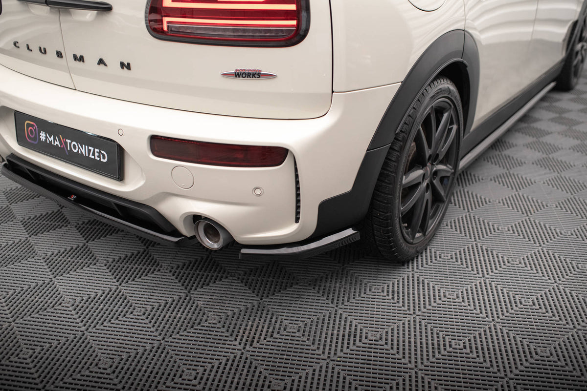 Heck Ansatz Flaps Diffusor V.1 passend für Mini Cooper Clubman John Cooper Works F54 Facelift schwarz Hochglanz – Ansicht 1
