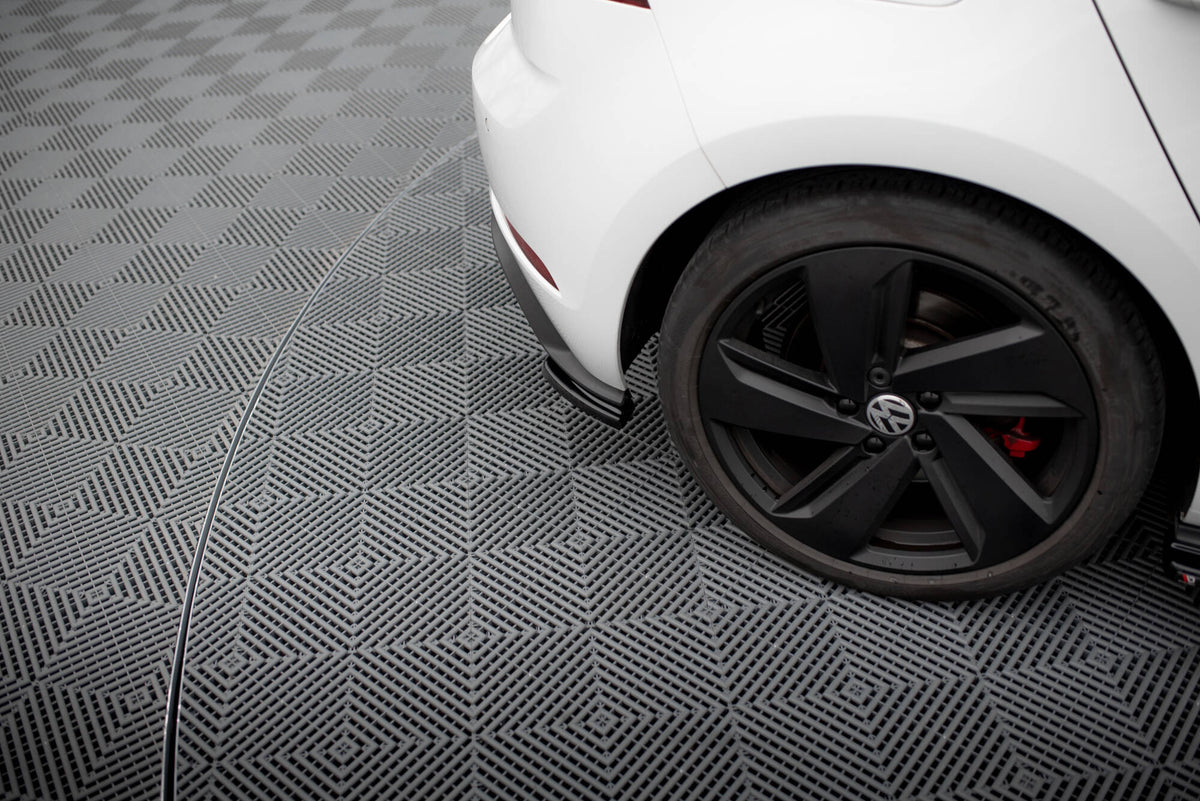 Heck Ansatz Flaps Diffusor passend für VW GOLF 7 GTI FACELIFT schwarz Hochglanz – Ansicht 3