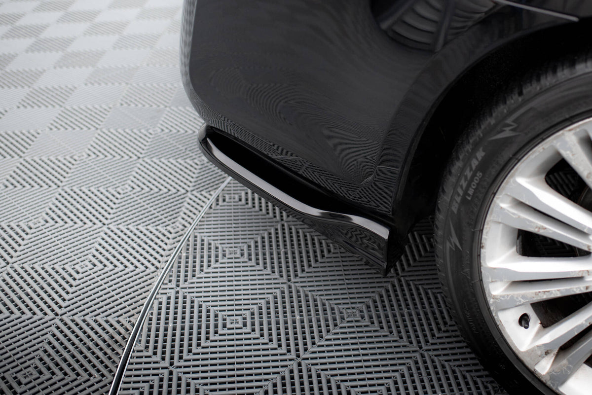 Heck Ansatz Flaps Diffusor passend für Chrysler 300 Mk2 schwarz Hochglanz – Ansicht 4